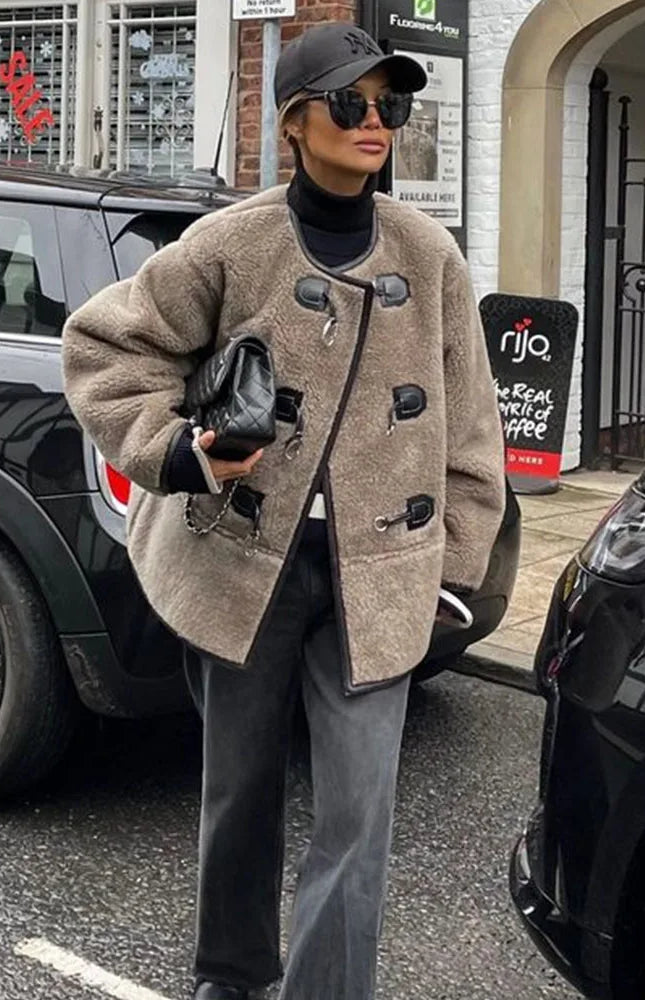 Kısa Kürklü Ceket Mont