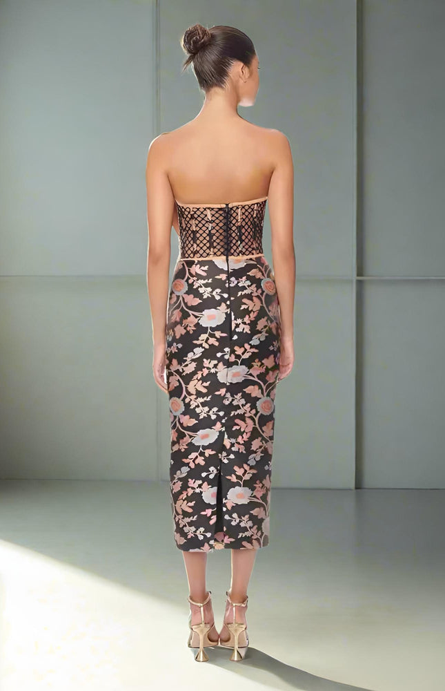 Zarif Çiçek Rüyası Elbise