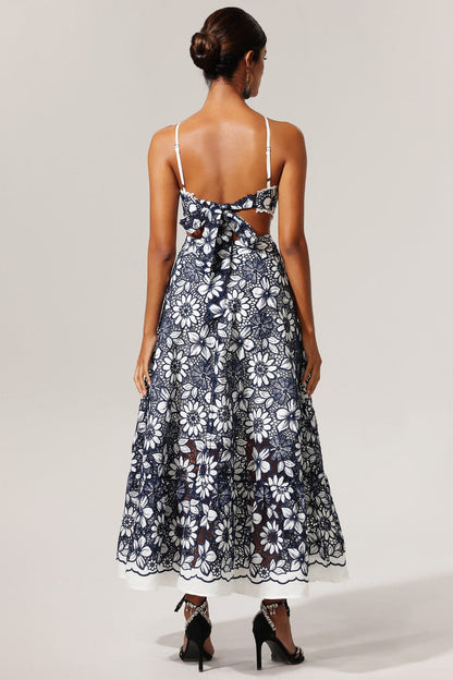 Çiçek Desenli Dantel Kolsuz Elbise