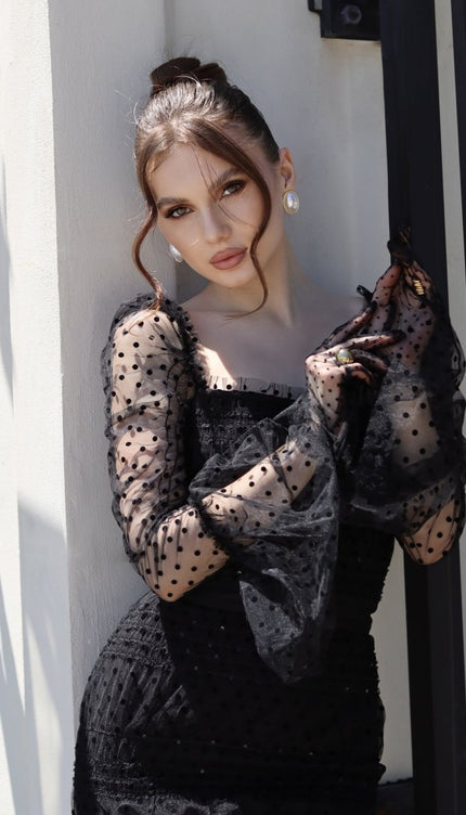 Monica Payet İşlemeli Kare Yaka File Midi Elbise